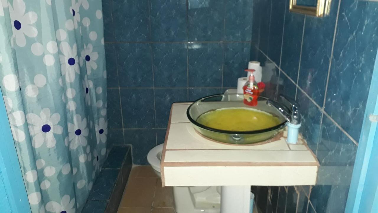 Hotel La Uvita Puerto Limon Eksteriør bilde